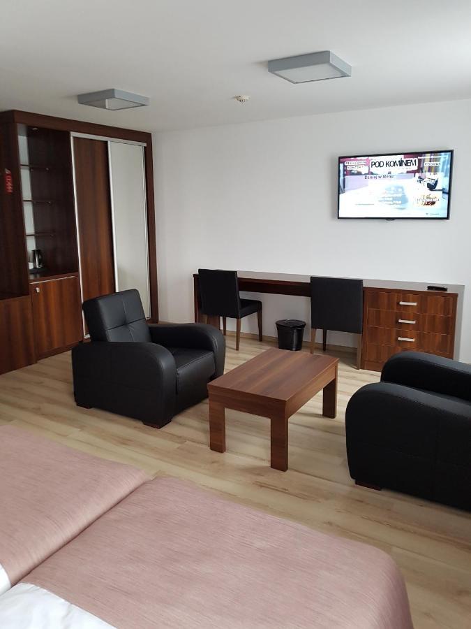 Pod Kominem Pokoje i Apartamenty Brzezie  Exteriér fotografie